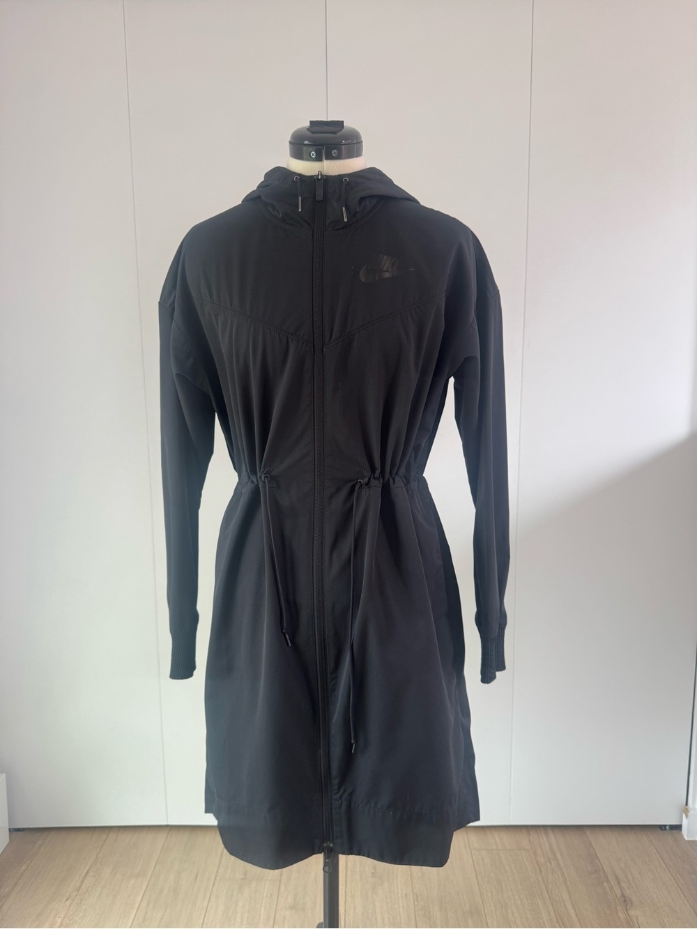 Nike Hooded Waterproof Rain Jacket